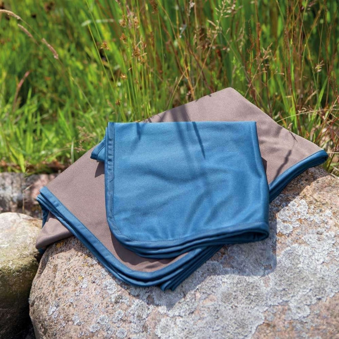 Trixie Insect Shield® Outdoor Blanket - Dark Blue