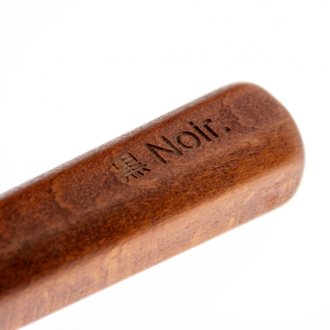 EBI Noir Japandi Trimmstriegel