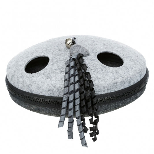 Trixie Wiggle & Fumble cat game