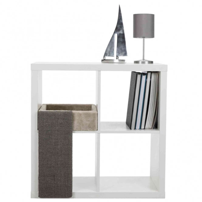 Trixie Bed for Shelves with Scratching Board