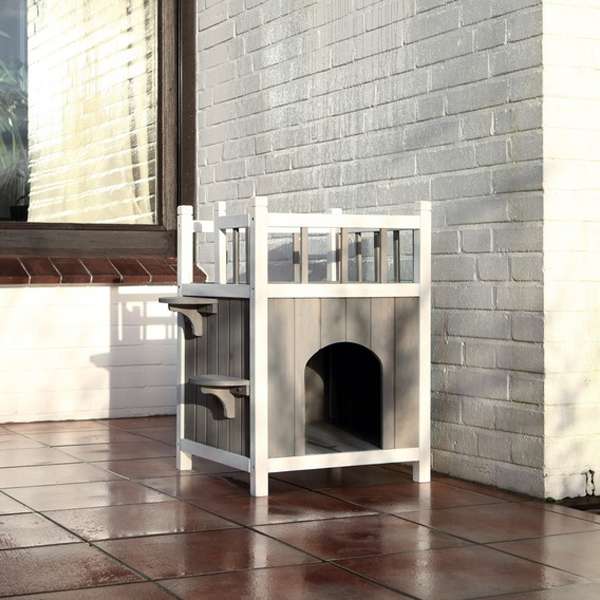 Trixie Cat's Home cat house with balcony