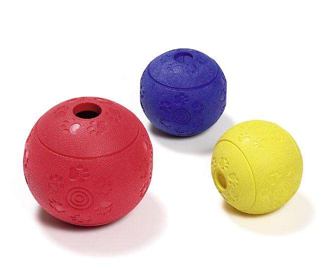 Karlie BOOMER solid rubber feeding ball
