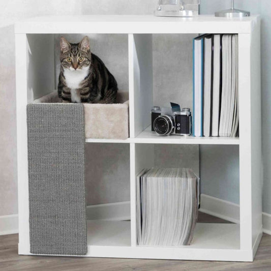 Trixie Bed for Shelves with Scratching Board