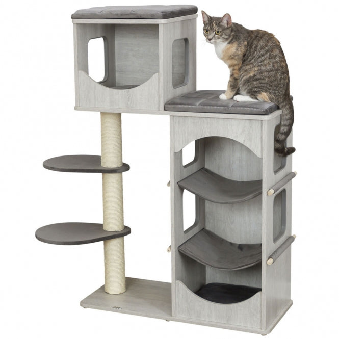 Trixie scratching post Adriano