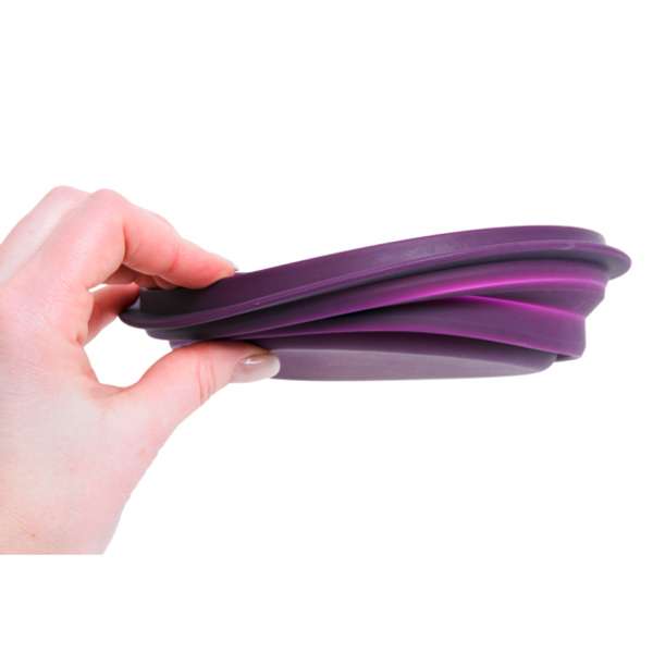 Karlie foldable travel bowl made of silicone